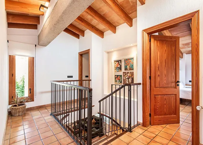 Cal Moliner By Sealand * 포엔샤 항구