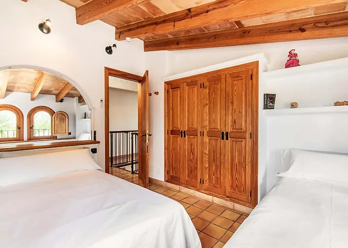 Cal Moliner By Sealand Landhaus Port de Pollença