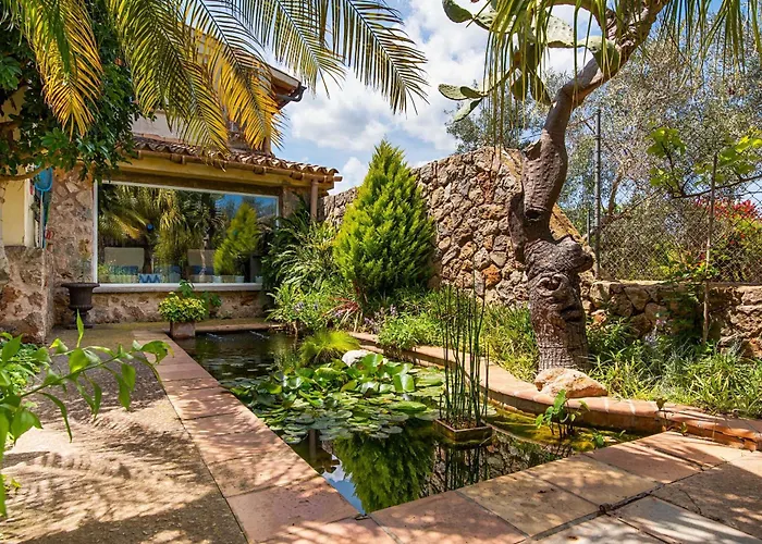 Cal Moliner By Sealand Landhaus Port de Pollença